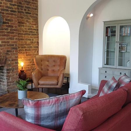 Beautiful Garden Apartment In Leafy St Leonards 5 Mins To Beach Exteriér fotografie